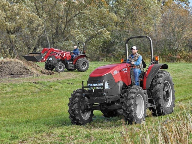 New Farmall Utility A.jpg