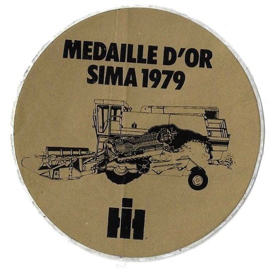 autocollant médaille or SIMA 1979..jpg